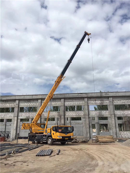 高平市吊装作业前会做设备检查吗？安全保障措施有哪些？